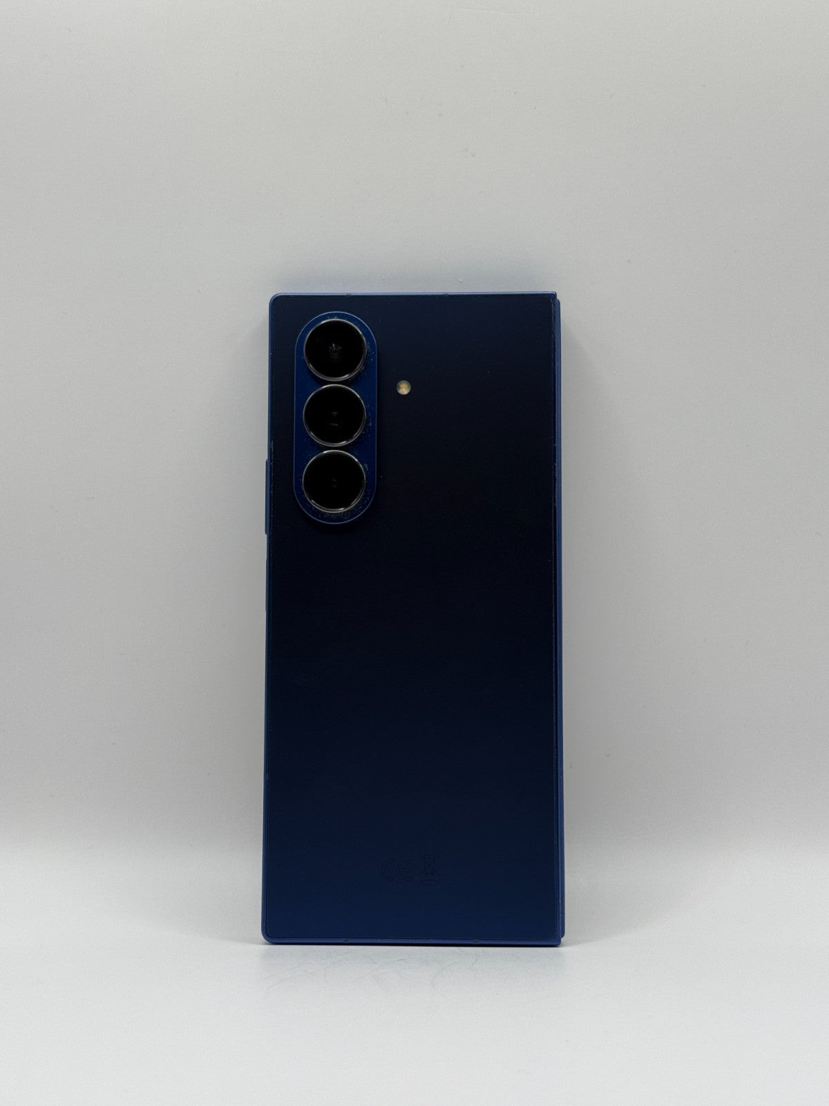 Samsung Galaxy Z Fold 7 256GB Blue Shadow Unlocked Good Condition Warranty
